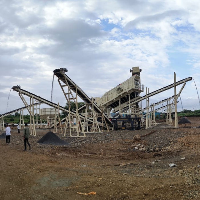 Contracts Base Crushing Work